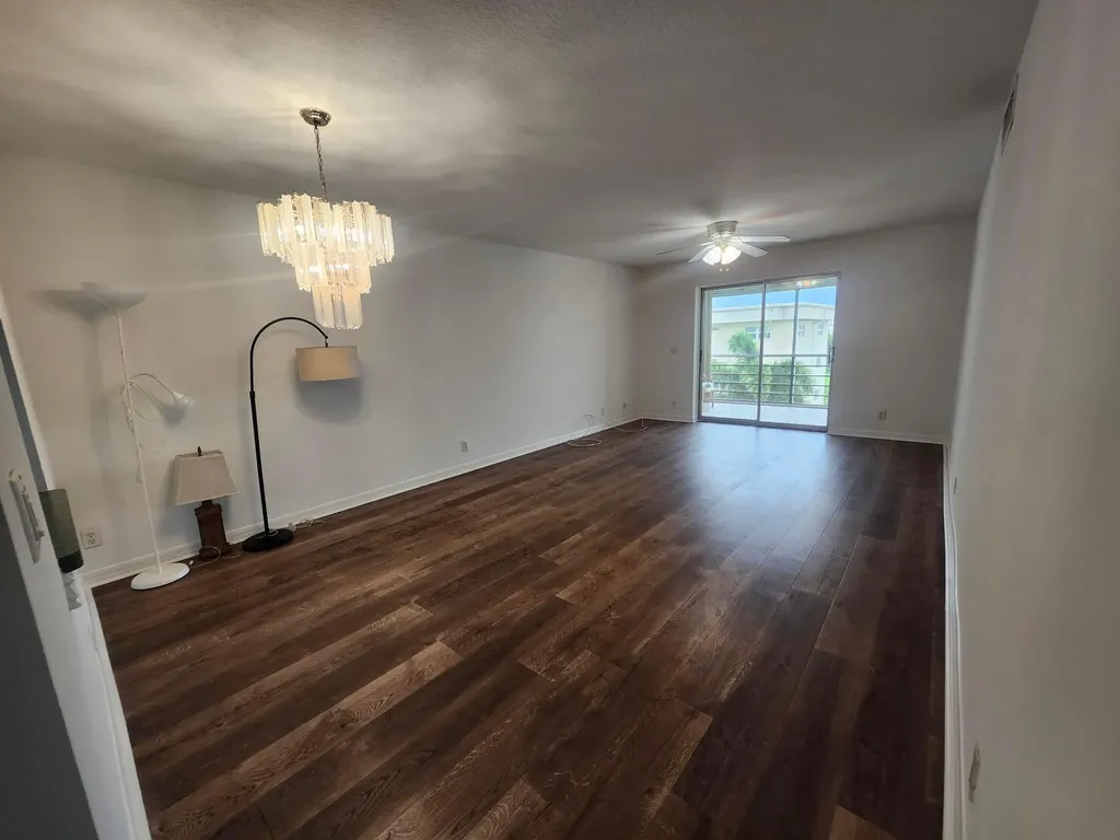 2600 NE 1st Lane Boynton Beach FL 33435