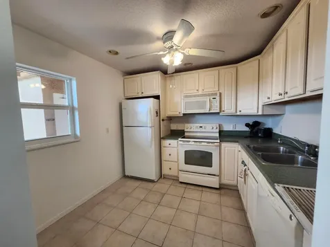 2600 NE 1st Lane Boynton Beach FL 33435