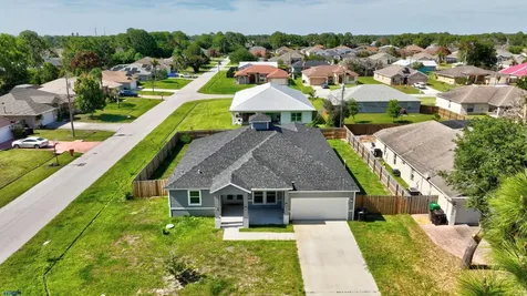 1791 SW Effland Avenue Port St Lucie FL 34953