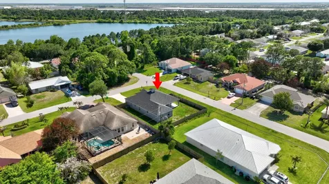 1791 SW Effland Avenue Port St Lucie FL 34953