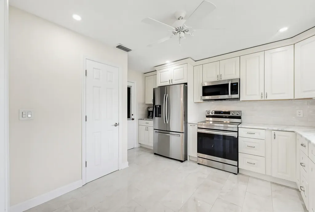 4854 Equestrian Circle Boynton Beach FL 33436