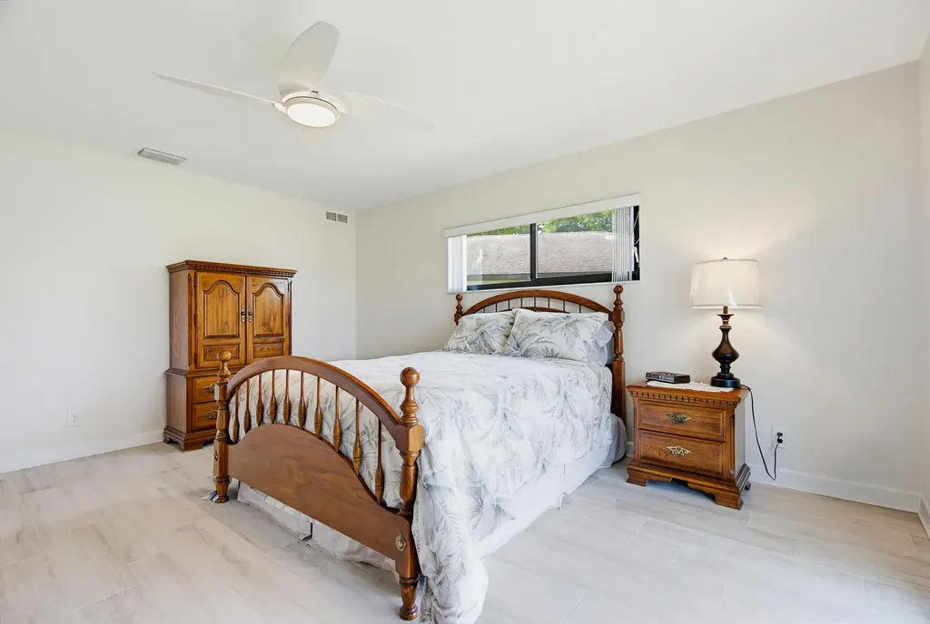 4854 Equestrian Circle Boynton Beach FL 33436