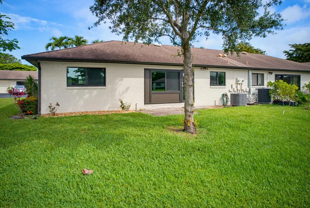 4854 Equestrian Circle Boynton Beach FL 33436