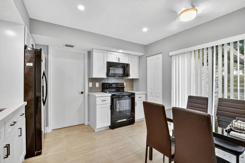 7773 La Mirada Drive Boca Raton FL 33433