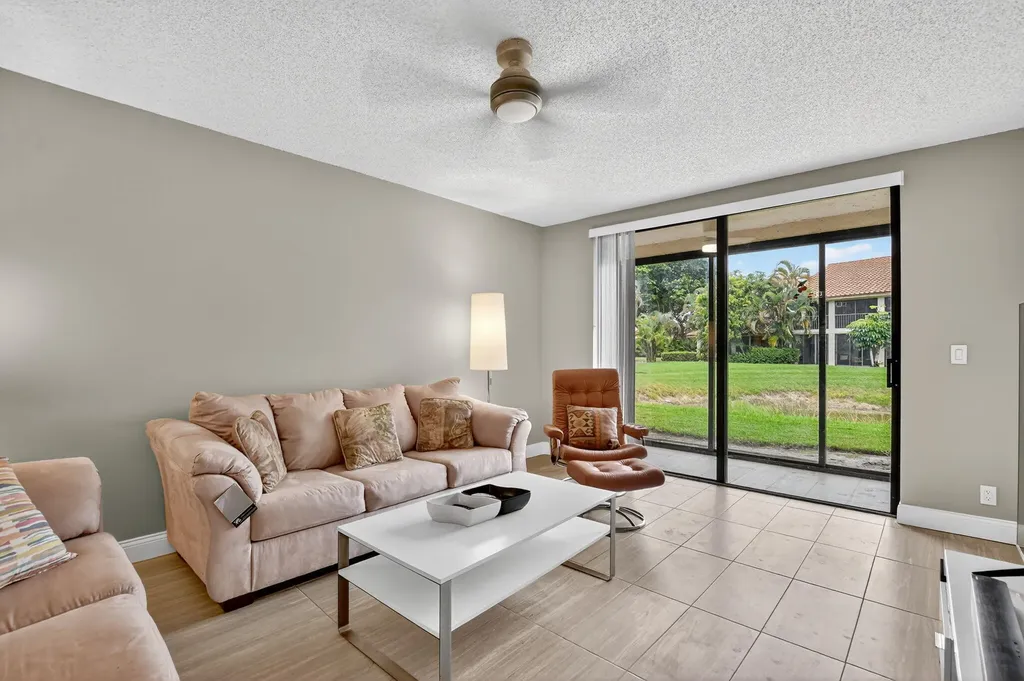 7773 La Mirada Drive Boca Raton FL 33433