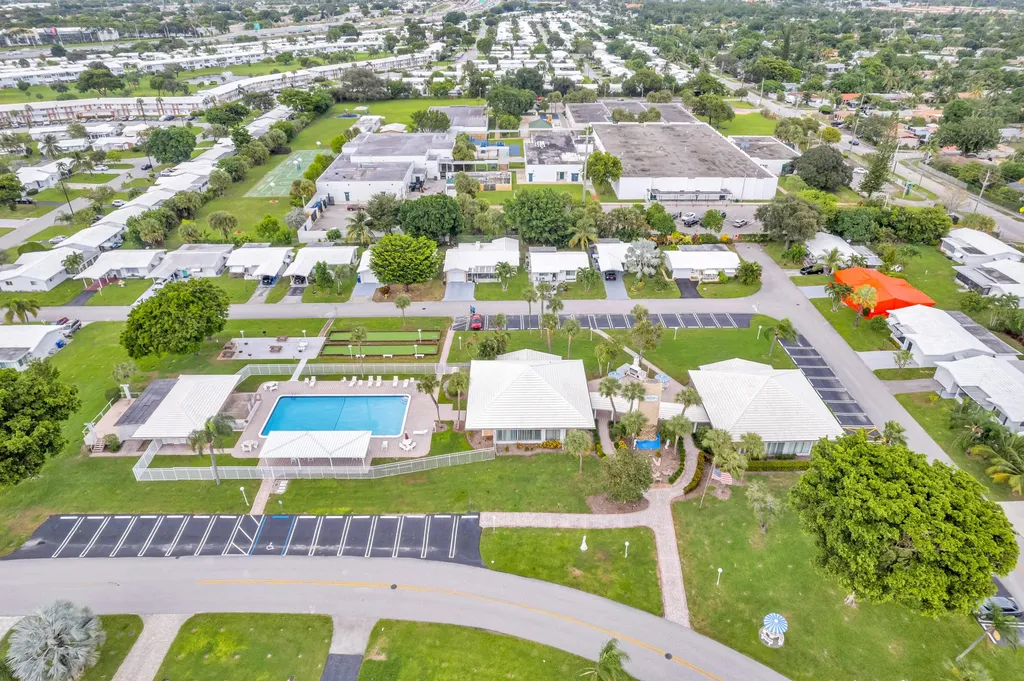 3040 NW 1st Avenue Pompano Beach FL 33064