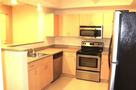 533 NE 3rd Avenue Fort Lauderdale FL 33301