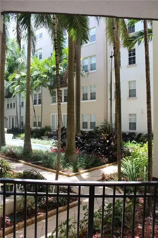 533 NE 3rd Avenue Fort Lauderdale FL 33301