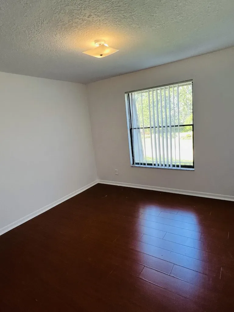 7482 E Courtyard Run E Boca Raton FL 33433