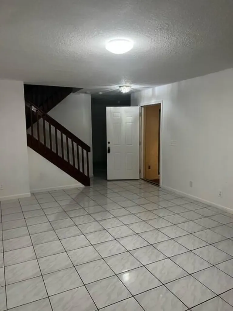 7482 E Courtyard Run E Boca Raton FL 33433