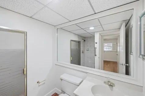 28 Seville 'B' Delray Beach FL 33446