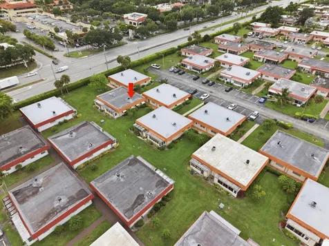 28 Seville 'B' Delray Beach FL 33446