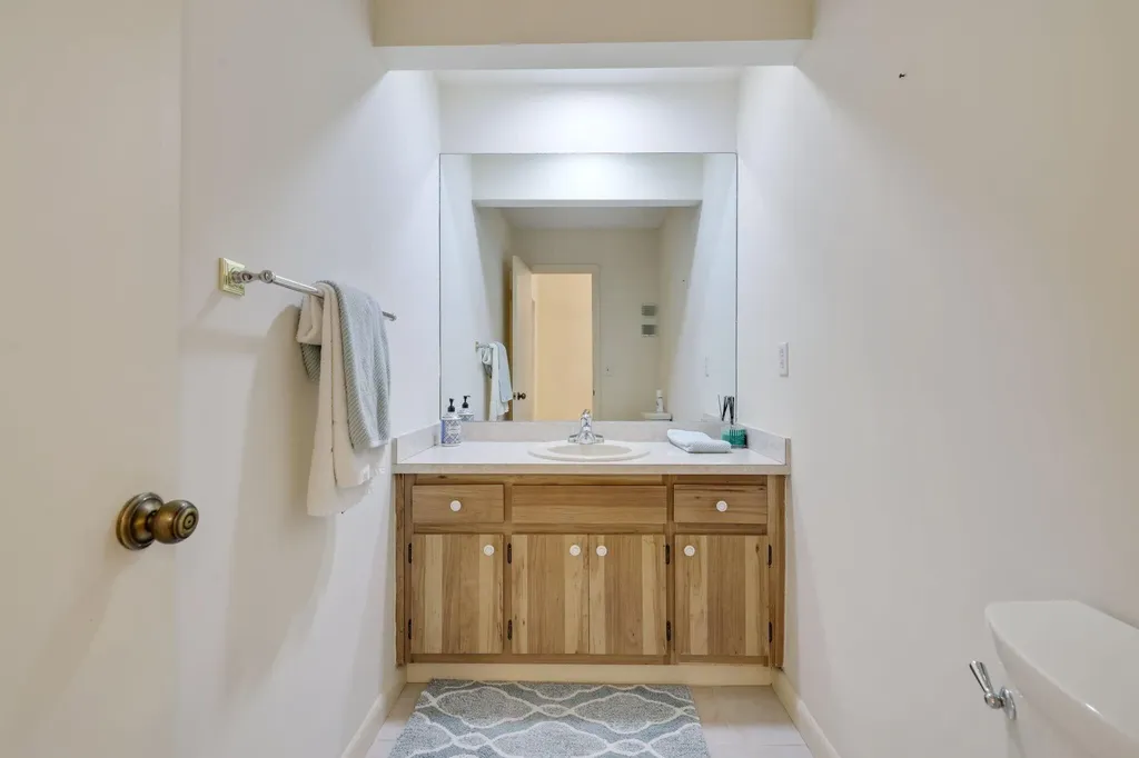 970 Orchid Lane Gulf Stream FL 33483