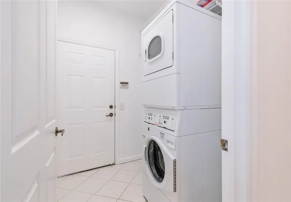 2692 Center Court Drive Weston FL 33332
