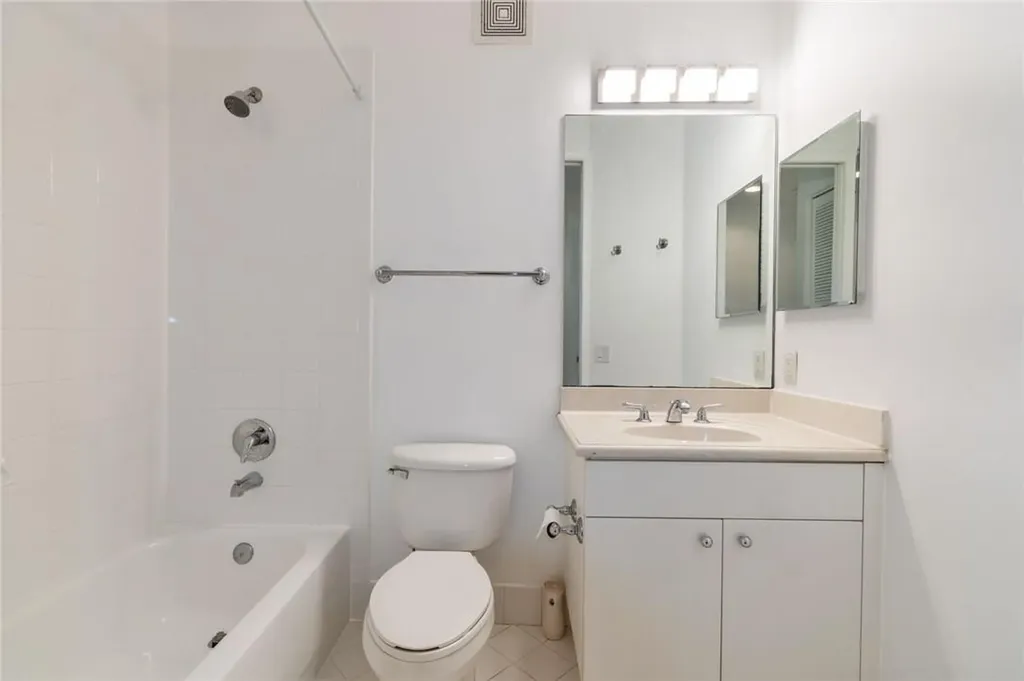 2692 Center Court Drive Weston FL 33332