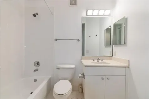 2692 Center Court Drive Weston FL 33332