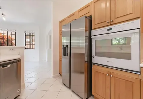 2692 Center Court Drive Weston FL 33332
