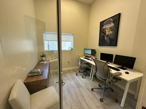 425 NW 10th Terrace Hallandale Beach FL