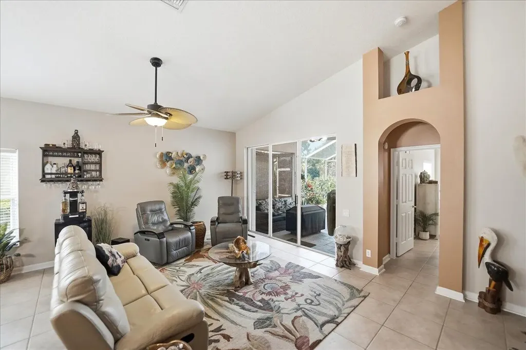 407 NW Granville Street Port St Lucie FL 34986