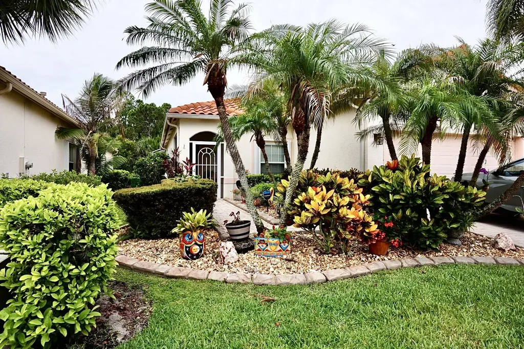 407 NW Granville Street Port St Lucie FL 34986