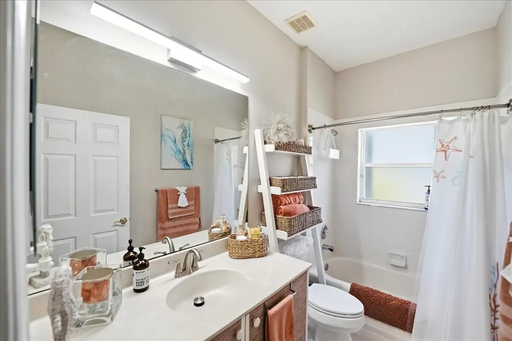 407 NW Granville Street Port St Lucie FL 34986