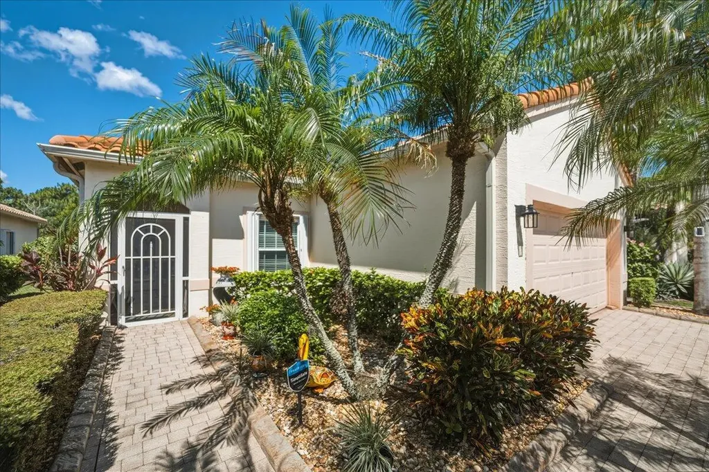 407 NW Granville Street Port St Lucie FL 34986