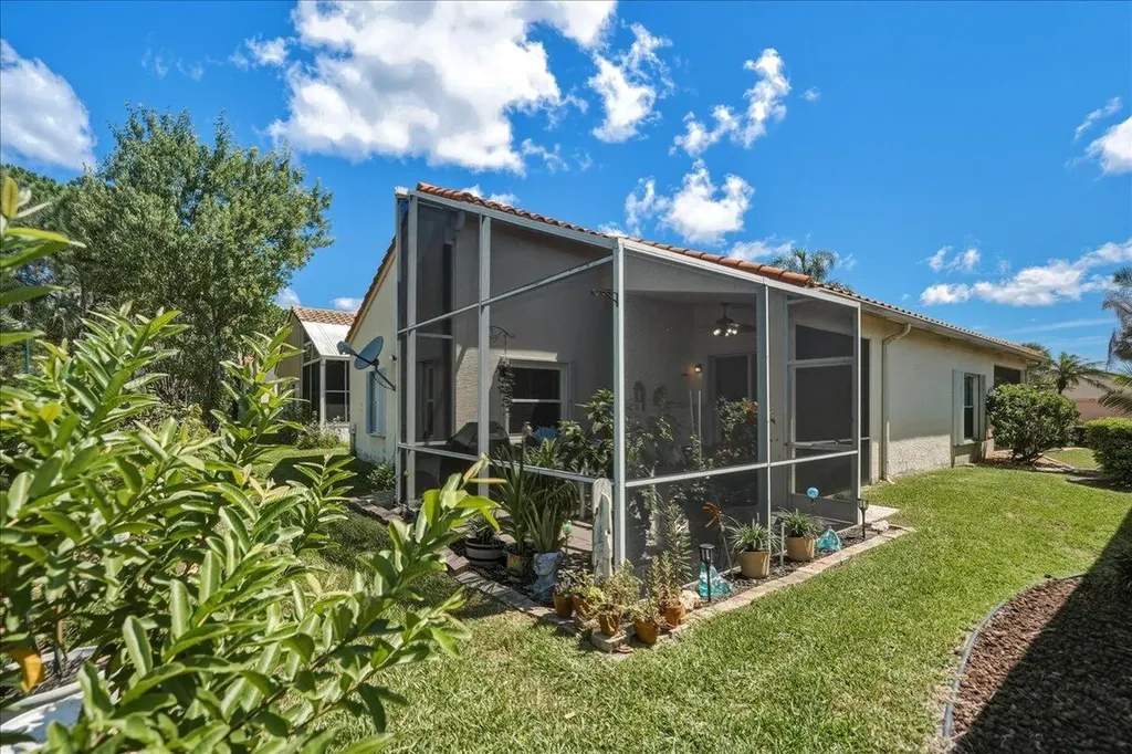 407 NW Granville Street Port St Lucie FL 34986