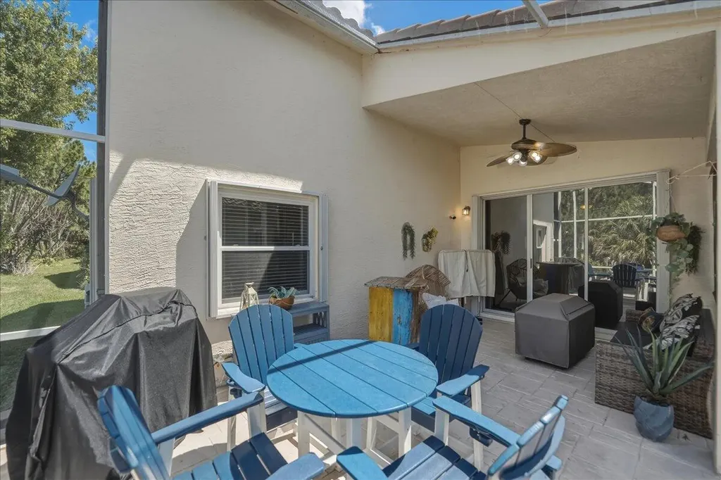 407 NW Granville Street Port St Lucie FL 34986