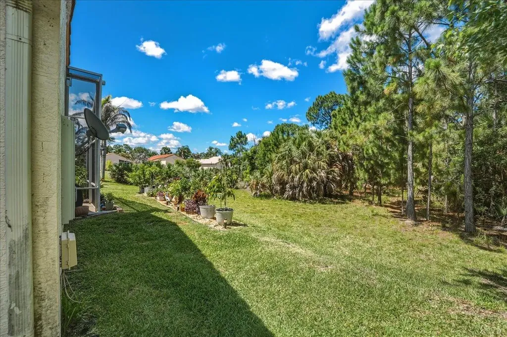 407 NW Granville Street Port St Lucie FL 34986
