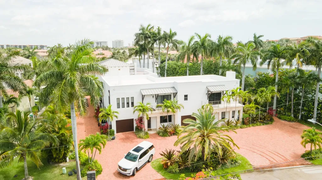 1121 Bel Air Drive Highland Beach FL 33487