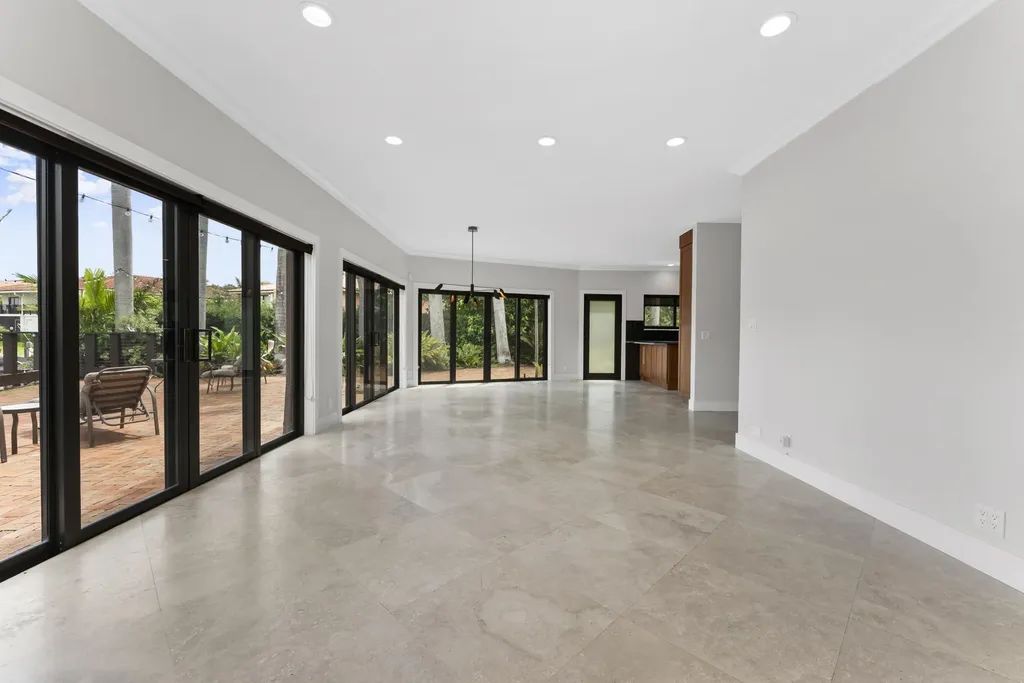1121 Bel Air Drive Highland Beach FL 33487