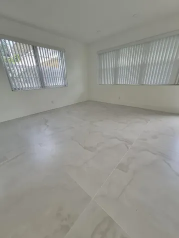 87 Bedford D West Palm Beach FL 33417