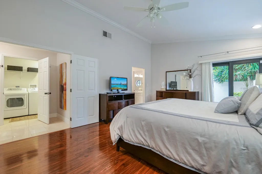 23264 N Mirabella Circle Circle N Boca Raton FL 33433