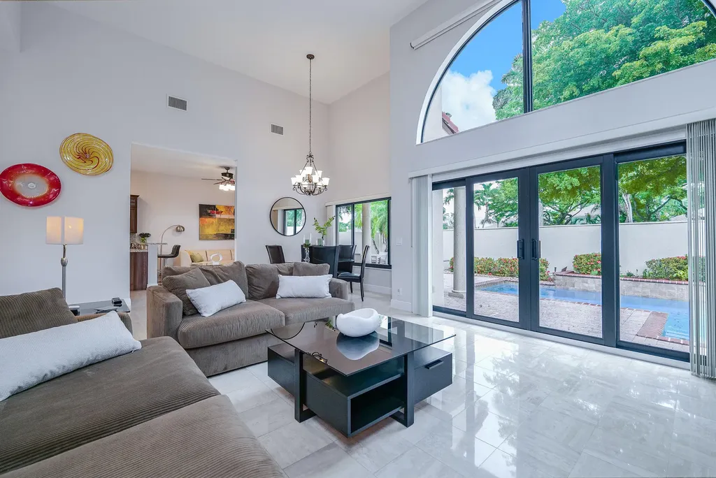 23264 N Mirabella Circle Circle N Boca Raton FL 33433