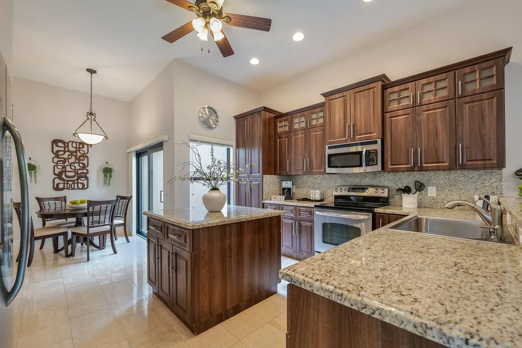 23264 N Mirabella Circle Circle N Boca Raton FL 33433