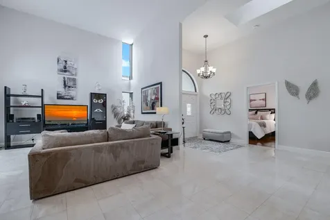 23264 N Mirabella Circle Circle N Boca Raton FL 33433
