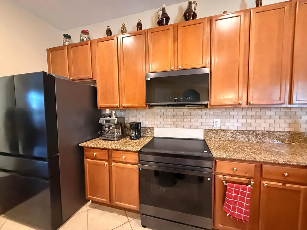 6613 Hall Boulevard The Acreage FL 33470