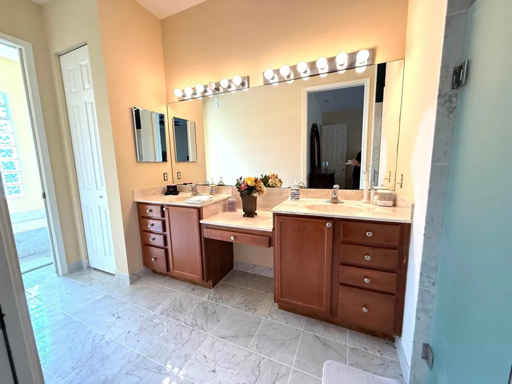 6613 Hall Boulevard The Acreage FL 33470