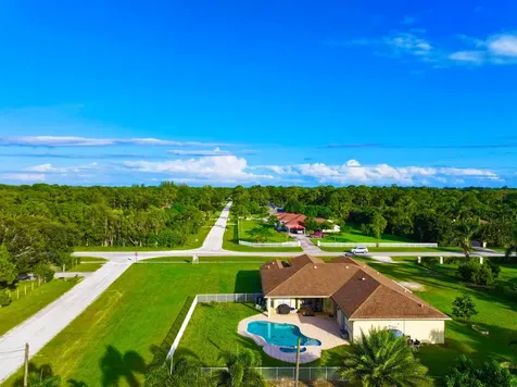 6613 Hall Boulevard The Acreage FL 33470