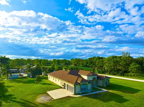 6613 Hall Boulevard The Acreage FL 33470