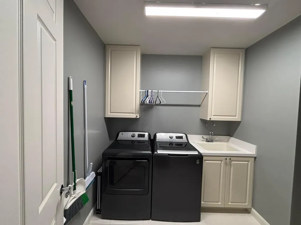 23 Harbour Isle Drive W Fort Pierce FL 34949