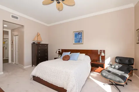 23 Harbour Isle Drive W Fort Pierce FL 34949