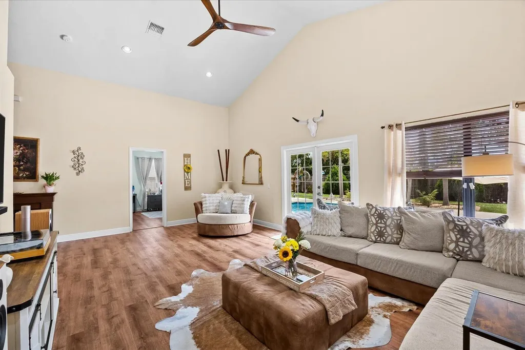 1849 SW Burlington Street Port St Lucie FL 34984