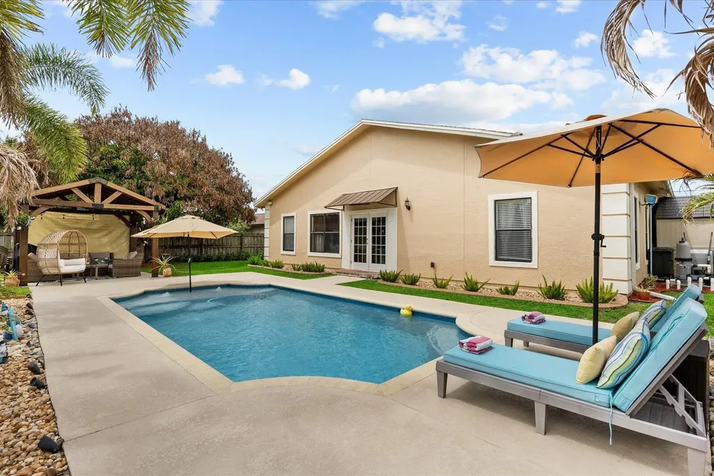 1849 SW Burlington Street Port St Lucie FL 34984