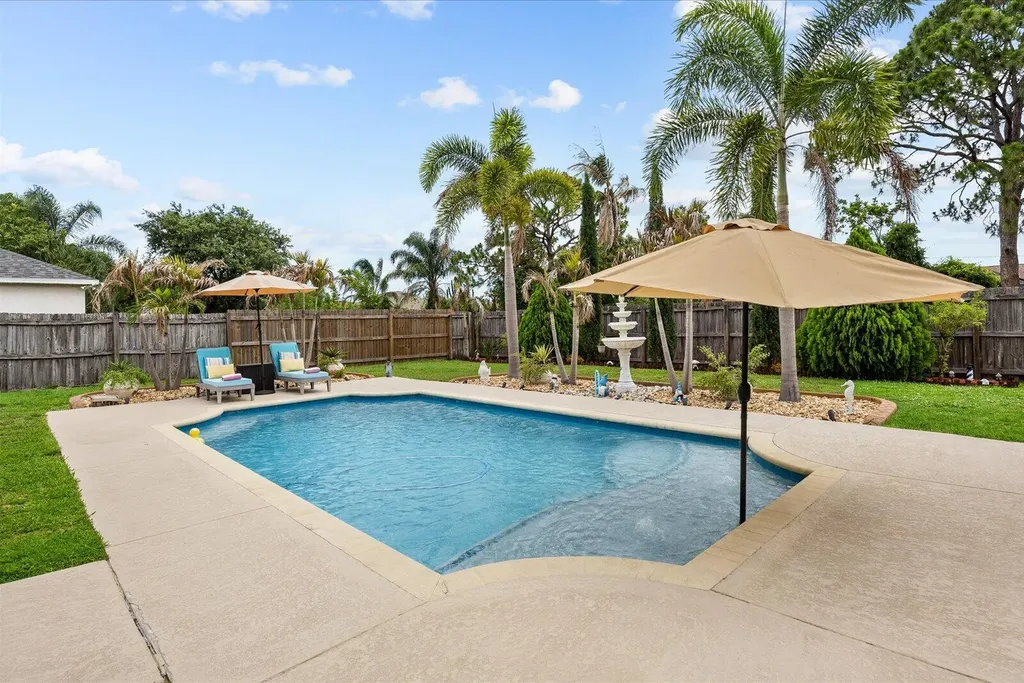 1849 SW Burlington Street Port St Lucie FL 34984