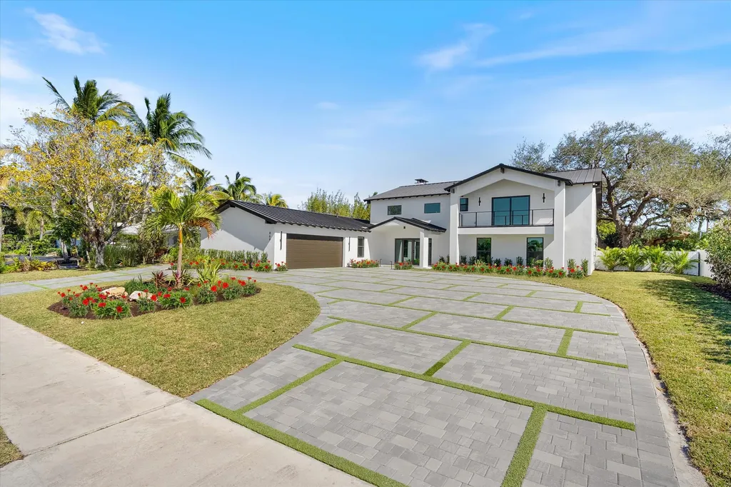 868 Country Club Drive North Palm Beach FL 33408