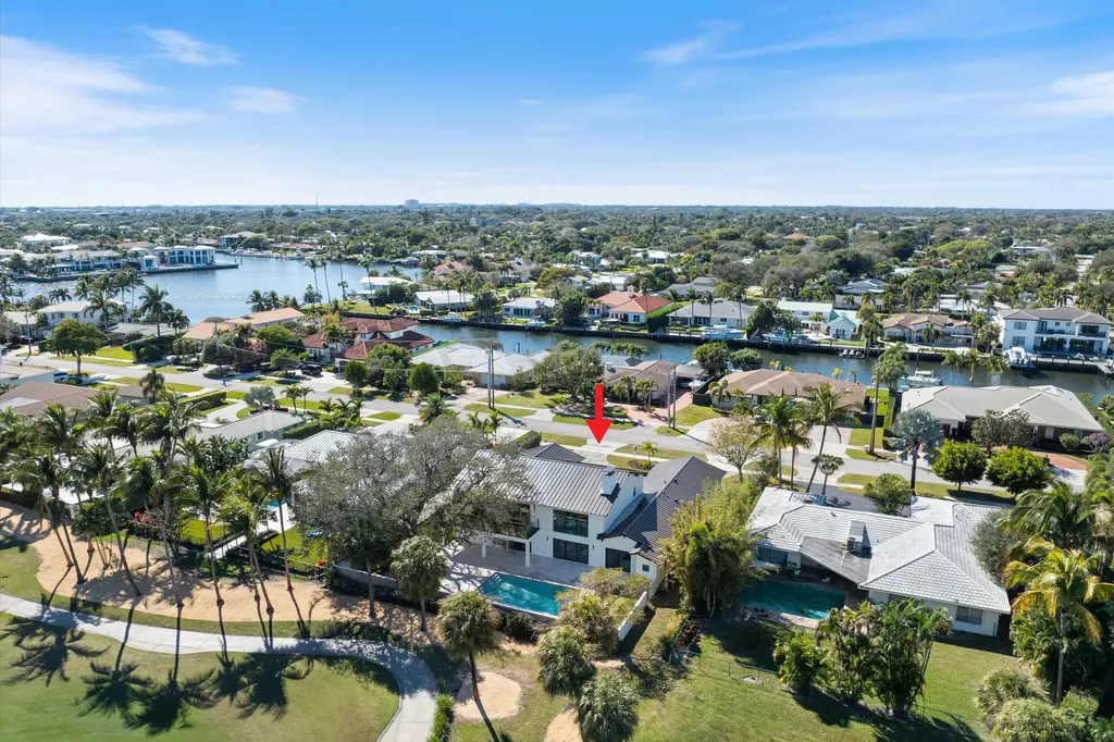 868 Country Club Drive North Palm Beach FL 33408