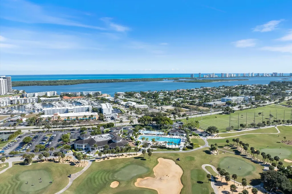 868 Country Club Drive North Palm Beach FL 33408
