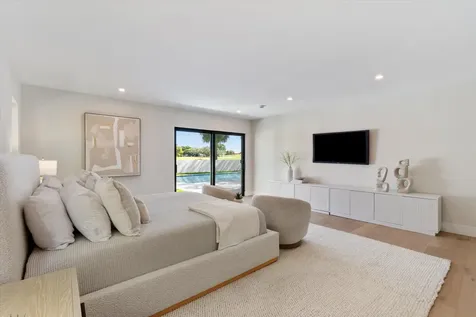 868 Country Club Drive North Palm Beach FL 33408