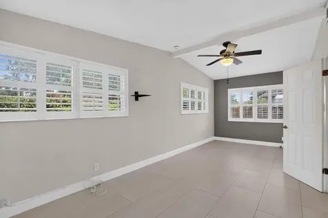 1101 E Country Club Circle Plantation FL 33317